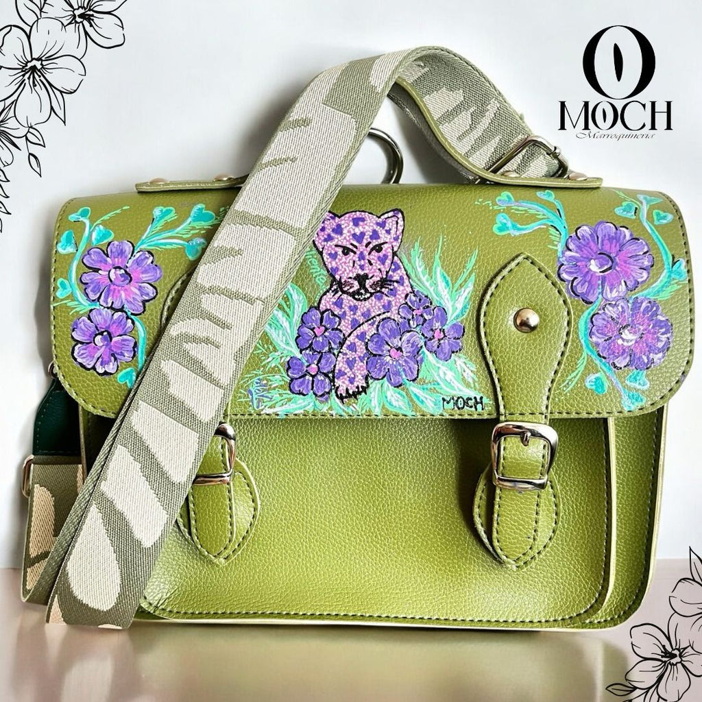 MOCHILA VERDE CON JAGUAR